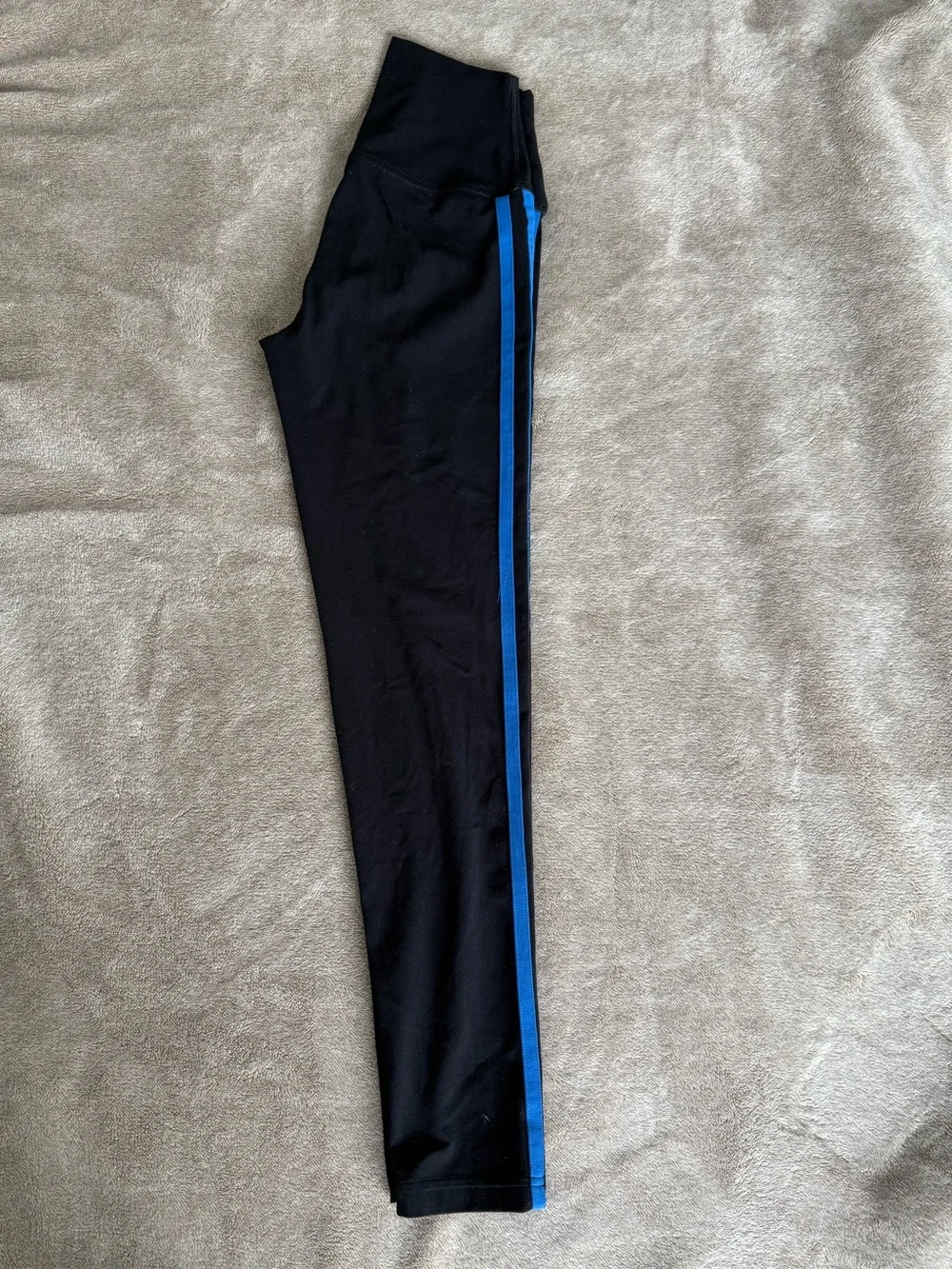 Splits 59 Black Leggings with Blue double stripe - Picture 2 of 4